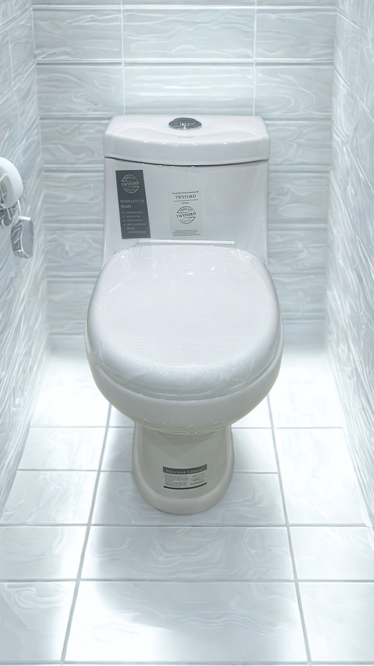 Compact Modern One-Piece Toilet – Dual-Flush 3/6L, Soft-Close Seat, Gloss White